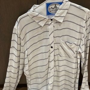 Rails Women’s soft White & Black shirt/Size L